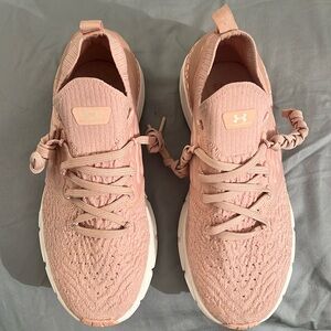 pink under armor size 7 1/2.